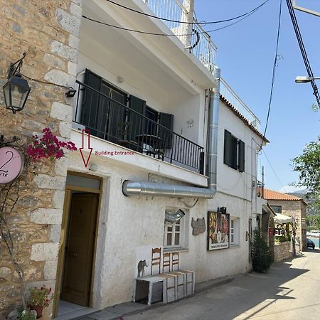 Stoupa Beachside Retro Apartment Экстерьер фото