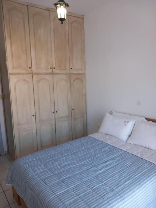 Stoupa Beachside Retro Apartment Экстерьер фото